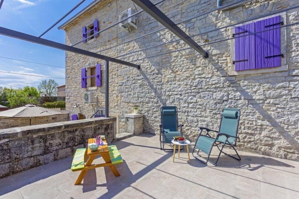 House Kristina **** Vila Burići Exterior foto